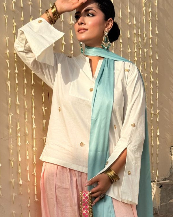 Phuljhadi Kurti
